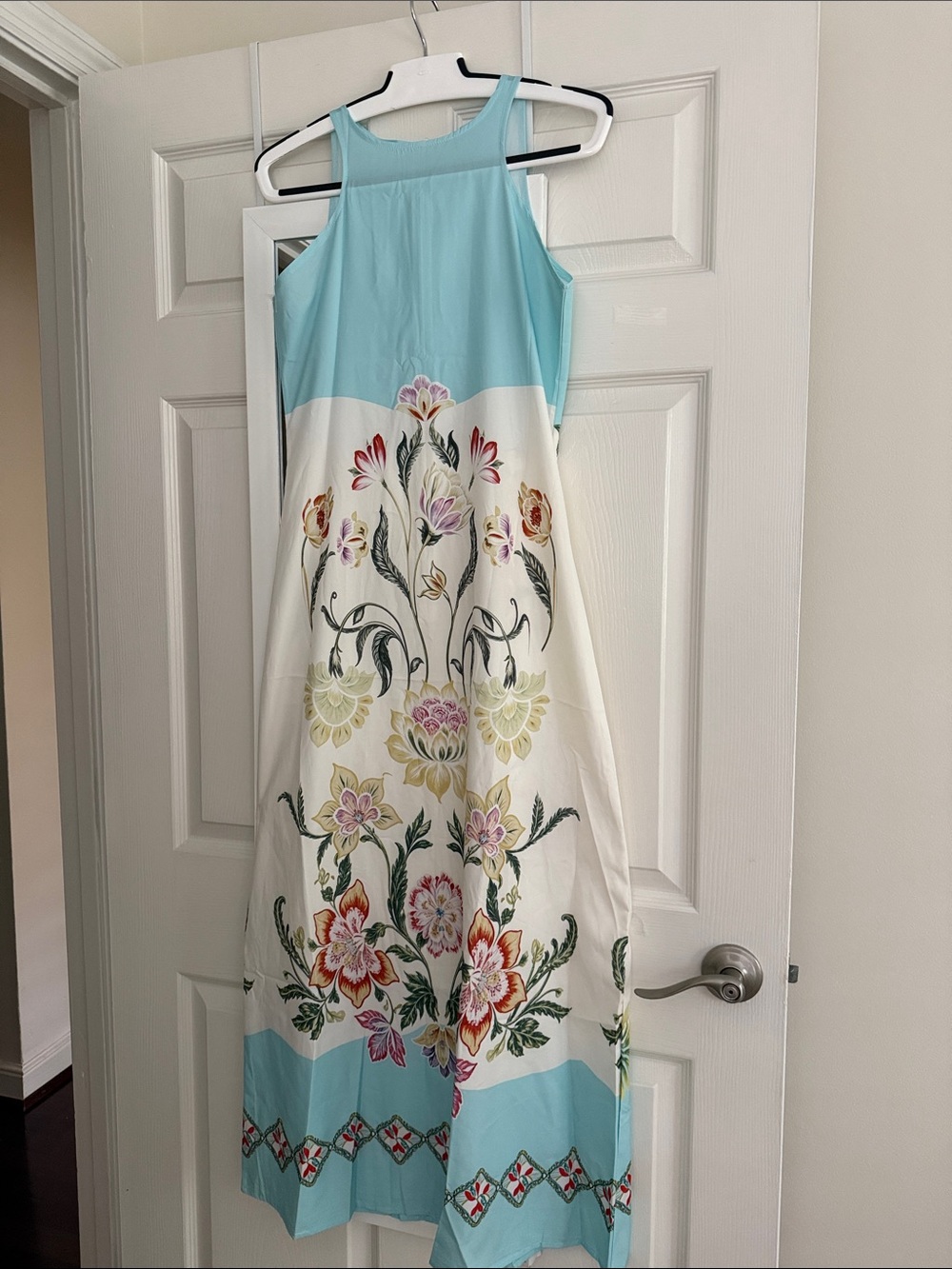 Sleeveless Long Dress